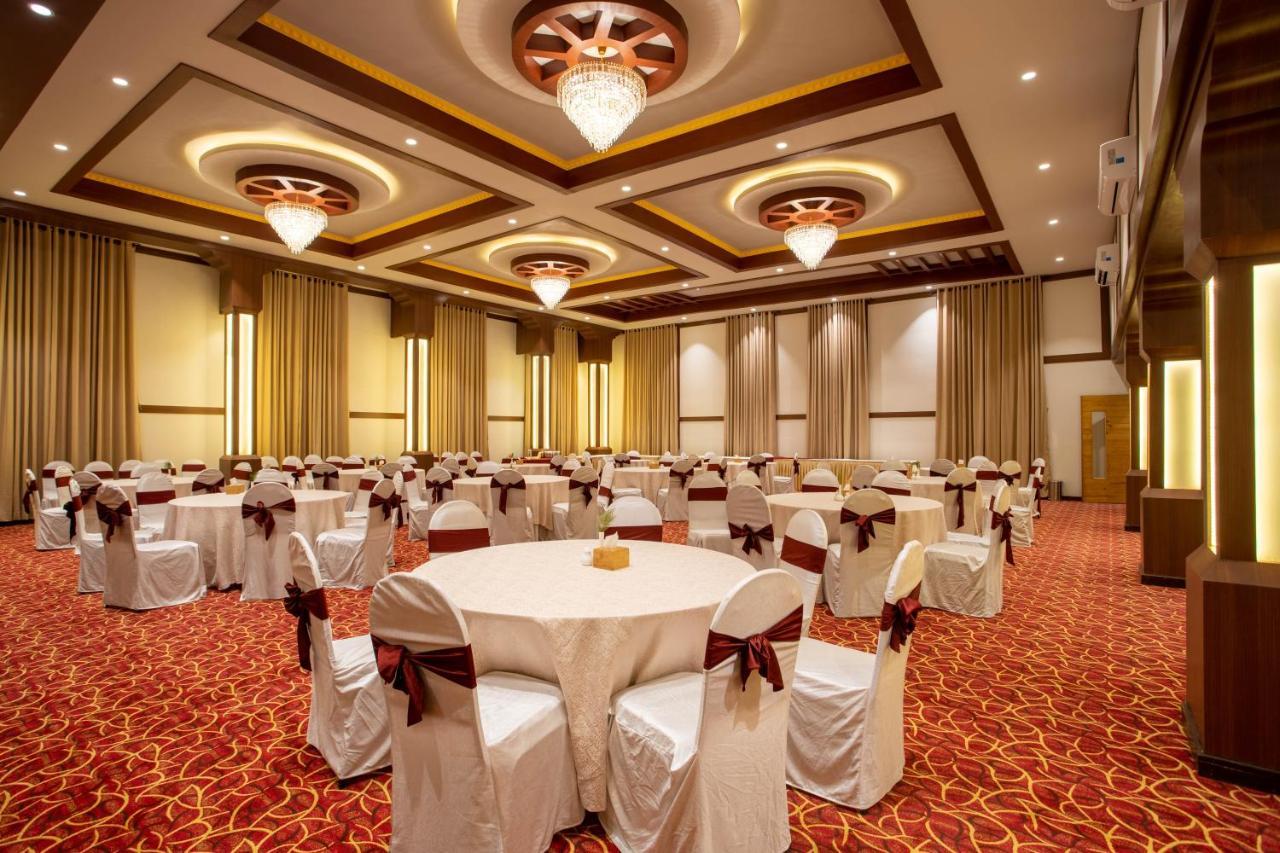 Siddhartha Boutique Hotel, Boudha Катманду Экстерьер фото